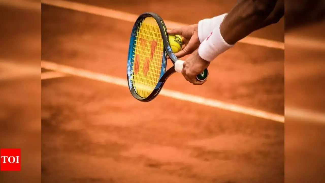 What is the best all court tennis racquet?